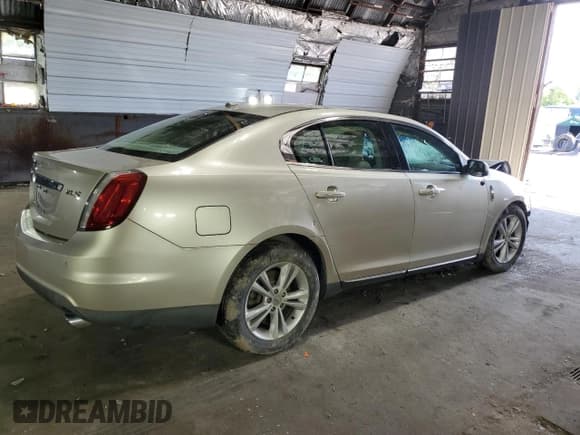 ✅ 2010 Lincoln MKS • VIN: 1LNHL9DR3AG614827 • Lot: 62891885. Wystawiony na Copart z przebiegiem Nie podano. Bezpłatny archiwum sprzedaży aukcyjnych z USA i szczegółowy raport historii pojazdu na DreamBid. Zdjęcie 3.