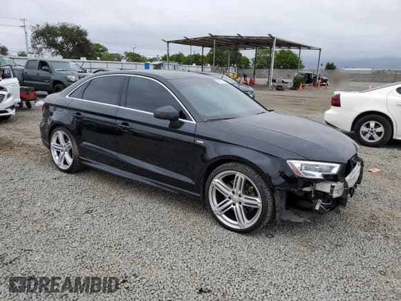 ✅ 2017 Audi A3 Premium Plus • VIN: WAUGUGFF5H1036793 • Lot: 58586825. Wystawiony na Copart z przebiegiem 91 369 mil. Bezpłatny archiwum sprzedaży aukcyjnych z USA i szczegółowy raport historii pojazdu na DreamBid. Zdjęcie 4.