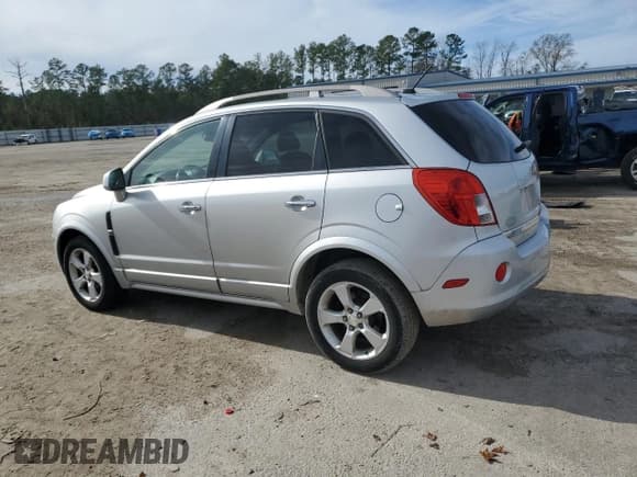 ✅ 2014 Chevrolet Captiva Sport LT • VIN: 3GNAL3EKXES606792 • Lot: 87060904. Wystawiony na Copart z przebiegiem 145 672 mil. Bezpłatny archiwum sprzedaży aukcyjnych z USA i szczegółowy raport historii pojazdu na DreamBid. Zdjęcie 2.