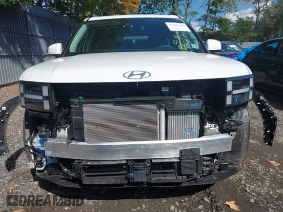 ✅ 2025 Hyundai Santa Fe SEL • VIN: 5NMP2DG17SH026483 • Лот: 43307400. Опубликован ранее на IAAI с пробегом 10 141 миль. Бесплатный доступ к архиву аукционных продаж из США и подробный отчёт об истории автомобиля на DreamBid. Изображение 12.