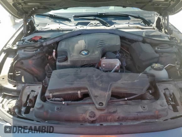 ✅ 2015 BMW 3 Series 328i xDrive • VIN: WBA3B5G58FNS17357 • Лот: 84263415. Опубликован ранее на Copart с пробегом 78 300 миль. Бесплатный доступ к архиву аукционных продаж из США и подробный отчёт об истории автомобиля на DreamBid. Изображение 11.