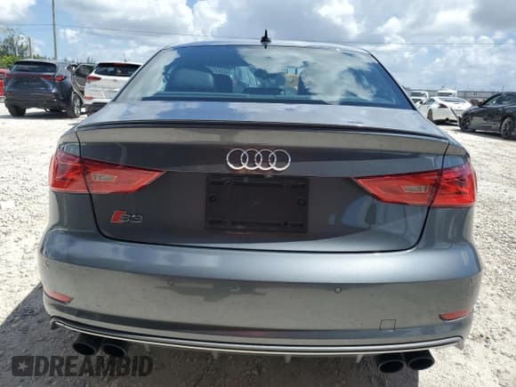 ✅ 2015 Audi S3 Premium Plus • VIN: WAUBFGFF7F1086290 • Lot: 60282525. Wystawiony na Copart z przebiegiem 75 608 mil. Bezpłatny archiwum sprzedaży aukcyjnych z USA i szczegółowy raport historii pojazdu na DreamBid. Zdjęcie 6.