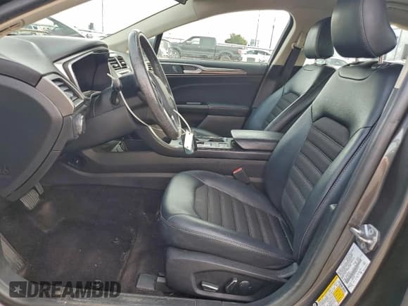 ✅ 2017 Ford Fusion Hybrid SE • VIN: 3FA6P0LU3HR295519 • Lot: 95611195. Listed on Copart with 123,248 mi. Free auction sales archive from the USA and detailed vehicle history report at DreamBid. Image 7.