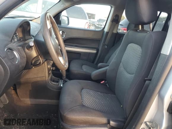 ✅ 2009 Chevrolet HHR 1LT • VIN: 3GNCA23B19S628200 • Lot: 85581524. Listed on Copart with 134,379 mi. Free auction sales archive from the USA and detailed vehicle history report at DreamBid. Image 7.