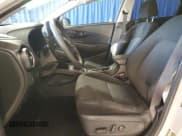 ✅ 2023 Hyundai Kona SEL • VIN: KM8K6CAB5PU977903 • Лот: 78051714. Опубликован ранее на Copart с пробегом 42 945 миль. Бесплатный доступ к архиву аукционных продаж из США и подробный отчёт об истории автомобиля на DreamBid. Изображение 7.