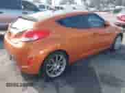 2013 Hyundai Veloster w/Black Int с VIN KMHTC6AD5DU172737, выставлен на аукционе IAAI как лот 43608051 с пробегом 158 193 миль миль и . История ставок и продаж доступна на DreamBid. Изображение 4.