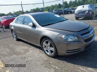 ✅ 2012 Chevrolet Malibu 1LT • VIN: 1G1ZC5E01CF199557 • Лот: 42838137. Опубликован ранее на IAAI с пробегом 91 672 миль. Бесплатный доступ к архиву аукционных продаж из США и подробный отчёт об истории автомобиля на DreamBid. Изображение 1.