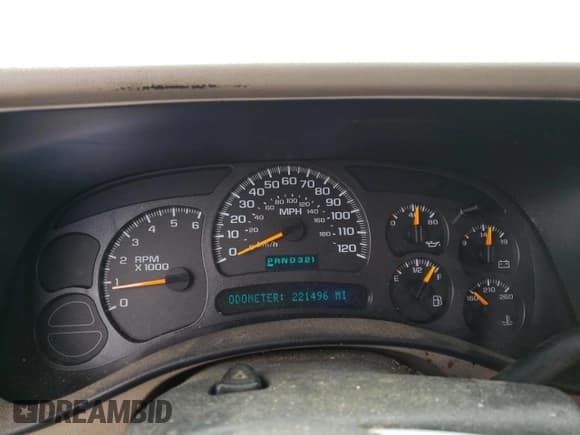 ✅ 2003 Chevrolet Suburban Z71 • VIN: 1GNFK16T23J106063 • Лот: 58221115. Опубликован ранее на Copart с пробегом 221 496 миль. Бесплатный доступ к архиву аукционных продаж из США и подробный отчёт об истории автомобиля на DreamBid. Изображение 9.