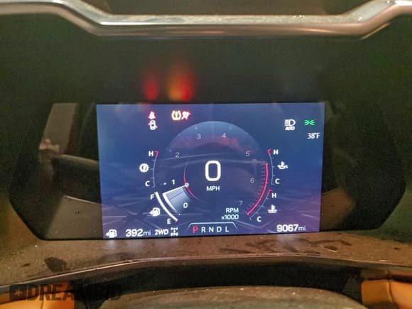 ✅ 2023 GMC Canyon 4WD AT4 • VIN: 1GTP6DEK0P1215039 • Lot: 94777125. Listed on Copart with 9,067 mi. Free auction sales archive from the USA and detailed vehicle history report at DreamBid. Image 9.