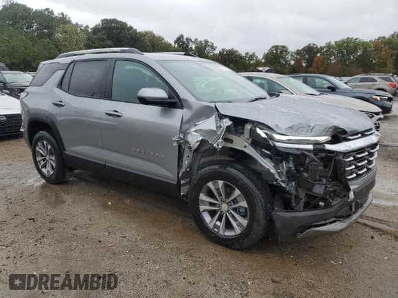 ✅ 2025 Chevrolet Equinox FWD LT • VIN: 3GNAXHEG1SL311695 • Lot: 90426405. Listed on Copart with 13,686 mi. Free auction sales archive from the USA and detailed vehicle history report at DreamBid. Image 4.