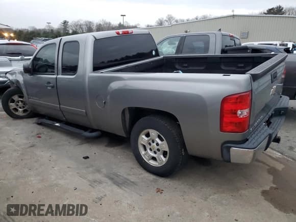✅ 2008 Chevrolet Silverado 1500 2LT • VIN: 2GCEC19J881210019 • Lot: 41699385. Wystawiony na Copart z przebiegiem 168 940 mil. Bezpłatny archiwum sprzedaży aukcyjnych z USA i szczegółowy raport historii pojazdu na DreamBid. Zdjęcie 2.