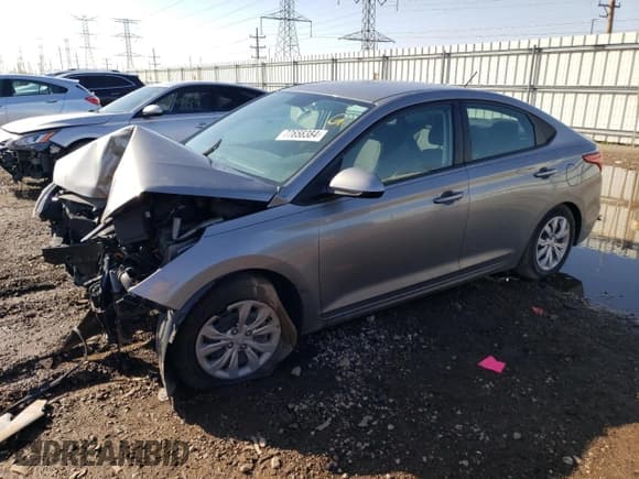 ✅ 2022 Hyundai Accent SE • VIN: 3KPC24A60NE164123 • Лот: 77658384. Опубликован ранее на Copart с пробегом Не указан. Бесплатный доступ к архиву аукционных продаж из США и подробный отчёт об истории автомобиля на DreamBid. Изображение 1.