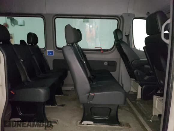 ✅ 2012 Freightliner Sprinter • VIN: WCDPE8CC4C5710422 • Лот: 80760415. Опубликован ранее на Copart с пробегом 102 944 миль. Бесплатный доступ к архиву аукционных продаж из США и подробный отчёт об истории автомобиля на DreamBid. Изображение 11.