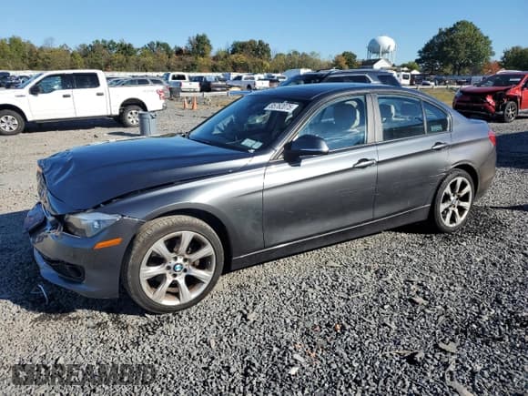 ✅ 2015 BMW 3 Series 328i xDrive • VIN: WBA3B5G50FNS19331 • Lot: 85762075. Listed on Copart with 124,215 mi. Free auction sales archive from the USA and detailed vehicle history report at DreamBid. Image 1.