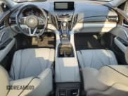 ✅ 2022 Acura RDX Advance • VIN: 5J8TC2H75NL004912 • Lot: 57089065. Wystawiony na Copart z przebiegiem 23 728 mil. Bezpłatny archiwum sprzedaży aukcyjnych z USA i szczegółowy raport historii pojazdu na DreamBid. Zdjęcie 8.