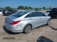 ✅ 2013 Hyundai Sonata SE • VIN: 5NPEC4AC4DH714512 • Лот: 42741550. Опубликован ранее на IAAI с пробегом Не указан. Бесплатный доступ к архиву аукционных продаж из США и подробный отчёт об истории автомобиля на DreamBid. Изображение 4.