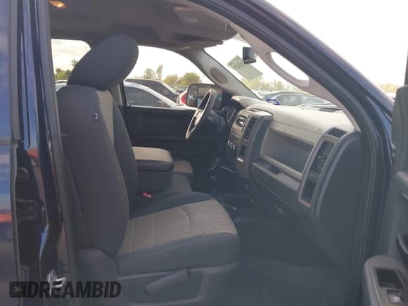 ✅ 2012 Ram 2500 ST • VIN: 3C6TD5CT2CG285005 • Lot: 43624259. Wystawiony na IAAI z przebiegiem 295 723 mil. Bezpłatny archiwum sprzedaży aukcyjnych z USA i szczegółowy raport historii pojazdu na DreamBid. Zdjęcie 5.