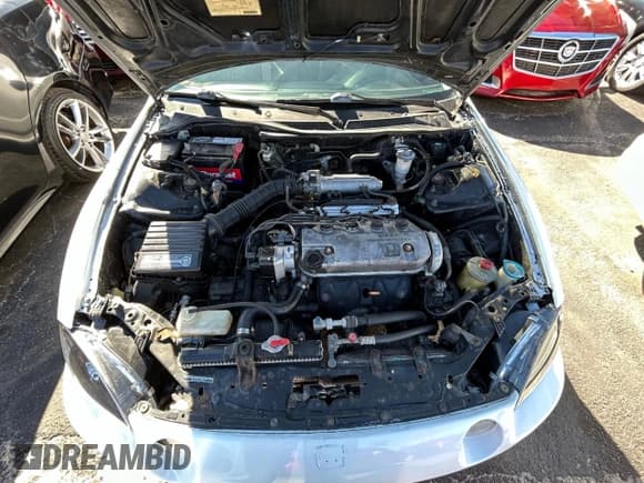 ✅ 1995 Honda Civic • VIN: JHMEG1247SS005497 • Лот: 92729955. Опубликован ранее на Copart с пробегом 157 684 миль. Бесплатный доступ к архиву аукционных продаж из США и подробный отчёт об истории автомобиля на DreamBid. Изображение 7.