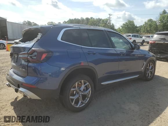 ✅ 2024 BMW X3 sDrive30i • VIN: WBX47DP09RN299159 • Lot: 57328645. Wystawiony na Copart z przebiegiem Nie podano. Bezpłatny archiwum sprzedaży aukcyjnych z USA i szczegółowy raport historii pojazdu na DreamBid. Zdjęcie 3.