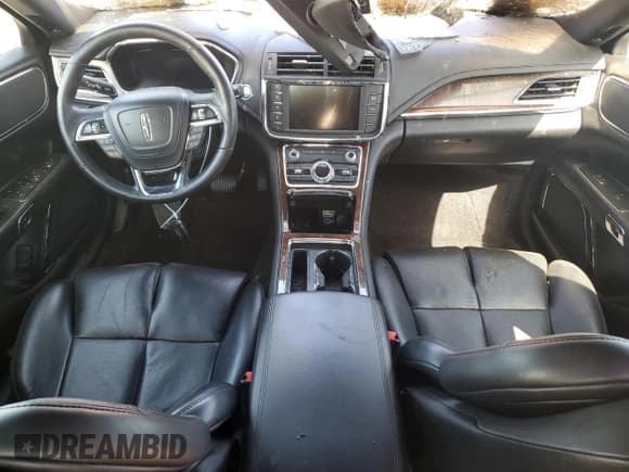 ✅ 2017 Lincoln Continental Livery • VIN: 1LN6L9UK2H5605178 • Lot: 58097624. Wystawiony na Copart z przebiegiem Nie podano. Bezpłatny archiwum sprzedaży aukcyjnych z USA i szczegółowy raport historii pojazdu na DreamBid. Zdjęcie 8.