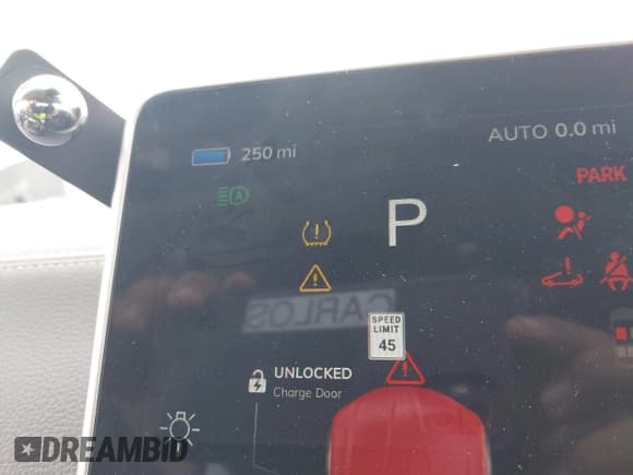 ✅ 2024 VinFast VF 8 Eco • VIN: RLLV1AEB9RH004460 • Лот: 41857763. Опубликован ранее на IAAI с пробегом 4 280 миль. Бесплатный доступ к архиву аукционных продаж из США и подробный отчёт об истории автомобиля на DreamBid. Изображение 18.