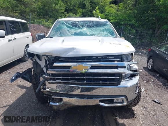 ✅ 2020 Chevrolet Silverado 1500 LTZ • VIN: 1GCUYGEL6LZ281209 • Lot: 42158586. Wystawiony na IAAI z przebiegiem 13 940 mil. Bezpłatny archiwum sprzedaży aukcyjnych z USA i szczegółowy raport historii pojazdu na DreamBid. Zdjęcie 6.