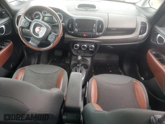 ✅ 2014 FIAT 500L Trekking • VIN: ZFBCFADH5EZ012622 • Lot: 69308994. Listed on Copart with Not provided. Free auction sales archive from the USA and detailed vehicle history report at DreamBid. Image 8.