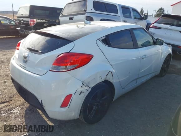 ✅ 2012 Hyundai Veloster w/Gray Int • VIN: KMHTC6AD8CU020112 • Лот: 43920202. Опубликован ранее на IAAI с пробегом 140 863 миль. Бесплатный доступ к архиву аукционных продаж из США и подробный отчёт об истории автомобиля на DreamBid. Изображение 4.