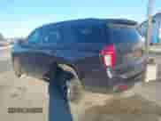 2022 Chevrolet Tahoe Z71 z VIN 1GNSKPKD3NR277652, wystawiony jako IAAI lot #41335976 z przebiegiem 42 982 mil mil oraz . Historia ofert i sprzedaży dostępna na DreamBid. Obrazek 3.