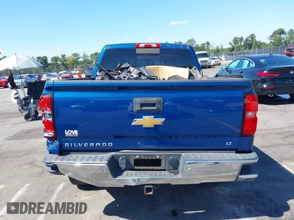 ✅ 2015 Chevrolet Silverado 1500 LT • VIN: 3GCUKREC4FG220751 • Lot: 43128217. Listed on IAAI with 124,000 mi. Free auction sales archive from the USA and detailed vehicle history report at DreamBid. Image 16.