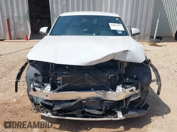 ✅ 2018 BMW X2 sDrive28i • VIN: WBXYJ3C37JEJ82536 • Lot: 42007039. Listed on IAAI with 76,626 mi. Free auction sales archive from the USA and detailed vehicle history report at DreamBid. Image 13.