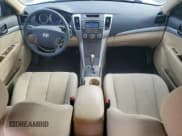 ✅ 2009 Hyundai Sonata GLS • VIN: 5NPET46C39H549455 • Лот: 74754644. Опубликован ранее на Copart с пробегом 145 700 миль. Бесплатный доступ к архиву аукционных продаж из США и подробный отчёт об истории автомобиля на DreamBid. Изображение 8.