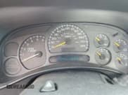 ✅ 2005 Chevrolet Silverado 1500 Work Truck • VIN: 1GCEC14X95Z177286 • Лот: 70450684. Опубликован ранее на Copart с пробегом 154 077 миль. Бесплатный доступ к архиву аукционных продаж из США и подробный отчёт об истории автомобиля на DreamBid. Изображение 9.