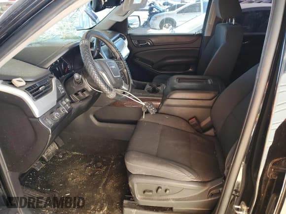 ✅ 2016 GMC Yukon SLE • VIN: 1GKS2AKC4GR193683 • Lot: 90729705. Listed on Copart with 143,585 mi. Free auction sales archive from the USA and detailed vehicle history report at DreamBid. Image 7.