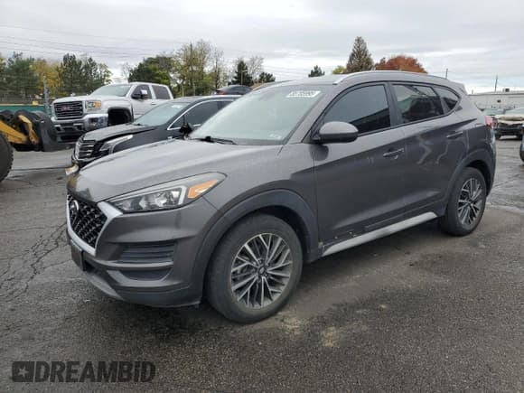 ✅ 2020 Hyundai Tucson SEL • VIN: KM8J3CAL8LU139727 • Lot: 85705995. Wystawiony na Copart z przebiegiem 83 279 mil. Bezpłatny archiwum sprzedaży aukcyjnych z USA i szczegółowy raport historii pojazdu na DreamBid. Zdjęcie 1.