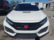 ✅ 2018 Honda Civic Type R Touring • VIN: SHHFK8G77JU204480 • Lot: 43501132. Wystawiony na IAAI z przebiegiem 105 867 mil. Bezpłatny archiwum sprzedaży aukcyjnych z USA i szczegółowy raport historii pojazdu na DreamBid. Zdjęcie 12.