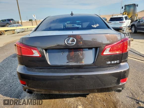 ✅ 2012 Lexus IS 250 • VIN: JTHBF5C26C5182679 • Лот: 85117495. Опубликован ранее на Copart с пробегом 128 146 миль. Бесплатный доступ к архиву аукционных продаж из США и подробный отчёт об истории автомобиля на DreamBid. Изображение 6.