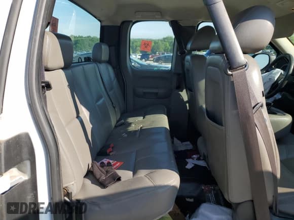 ✅ 2012 GMC Sierra 1500 Work Truck • VIN: 1GTR1TEX7CZ350771 • Лот: 61862225. Опубликован ранее на Copart с пробегом 247 668 миль. Бесплатный доступ к архиву аукционных продаж из США и подробный отчёт об истории автомобиля на DreamBid. Изображение 10.