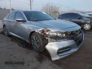 2019 Honda Accord с VIN 1HGCV3F14KA003921, выставлен на аукционе IAAI как лот 41055512 с пробегом 159 939 миль миль и . История ставок и продаж доступна на DreamBid. Изображение 1.