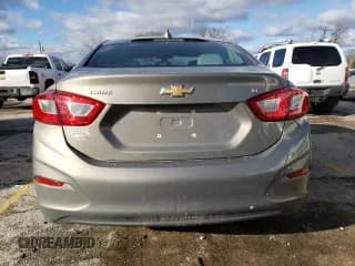 ✅ 2019 Chevrolet Cruze LT • VIN: 1G1BE5SM7K7105564 • Lot: 40428413. Listed on Copart with 96,793 mi. Free auction sales archive from the USA and detailed vehicle history report at DreamBid. Image 6.