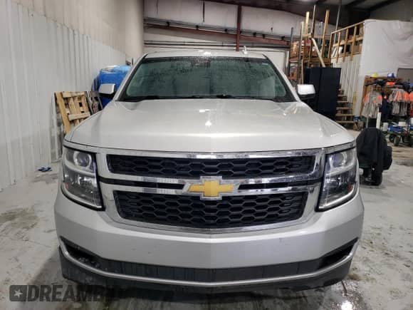 2016 Chevrolet Suburban LT z VIN 1GNSCHKC8GR483322, wystawiony jako Copart lot #70369774 z przebiegiem 130 934 mil mil oraz Szkoda całkowita • Salvage title. Historia ofert i sprzedaży dostępna na DreamBid. Obrazek 5.