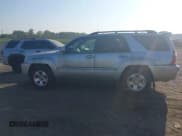 ✅ 2005 Toyota 4Runner Limited • VIN: JTEBT17R958022075 • Лот: 42937016. Опубликован ранее на IAAI с пробегом 245 432 миль. Бесплатный доступ к архиву аукционных продаж из США и подробный отчёт об истории автомобиля на DreamBid. Изображение 14.