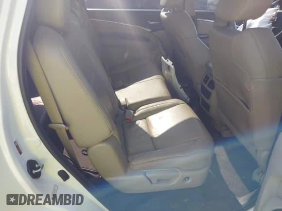 ✅ 2015 Acura MDX • VIN: 5FRYD4H26FB002753 • Lot: 42479958. Wystawiony na IAAI z przebiegiem 150 720 mil. Bezpłatny archiwum sprzedaży aukcyjnych z USA i szczegółowy raport historii pojazdu na DreamBid. Zdjęcie 8.