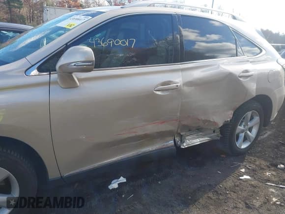 ✅ 2015 Lexus RX 350 • VIN: 2T2BK1BA1FC277510 • Lot: 43690017. Wystawiony na IAAI z przebiegiem 141 975 mil. Bezpłatny archiwum sprzedaży aukcyjnych z USA i szczegółowy raport historii pojazdu na DreamBid. Zdjęcie 6.