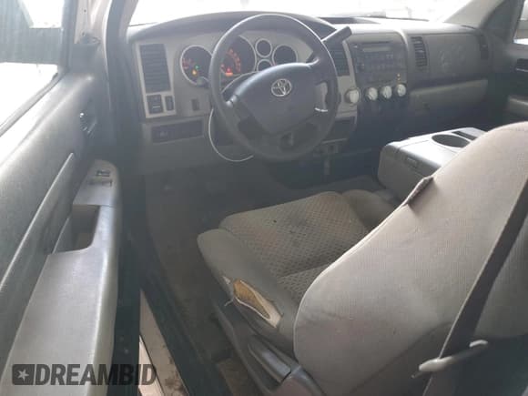 ✅ 2007 Toyota Tundra • VIN: 5TFJT52127X001649 • Lot: 48309975. Listed on Copart with 149,772 mi. Free auction sales archive from the USA and detailed vehicle history report at DreamBid. Image 8.