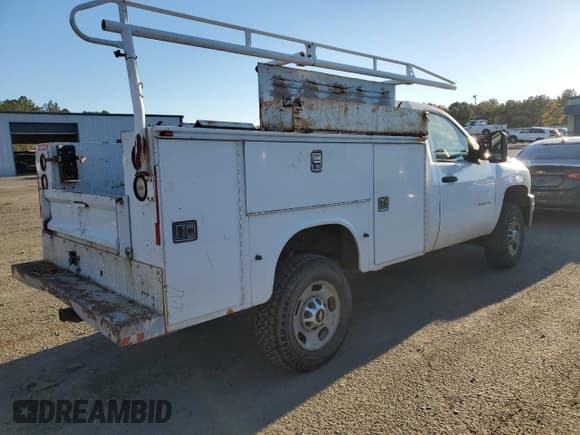 ✅ 2014 Chevrolet Silverado 2500HD Work Truck • VIN: 1GB0CVCG7EF163198 • Lot: 60953344. Listed on Copart with 239,433 mi. Free auction sales archive from the USA and detailed vehicle history report at DreamBid. Image 3.