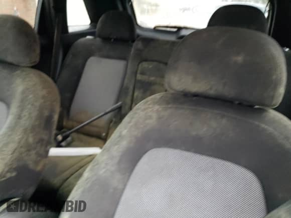 2014 Chevrolet Captiva Sport LS z VIN 3GNAL2EK6ES674243, wystawiony jako Copart lot #81742154 z przebiegiem 185 254 mil mil oraz Czysty tytuł • Clean title. Historia ofert i sprzedaży dostępna na DreamBid. Obrazek 10.