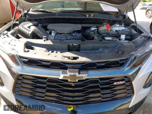 2020 Chevrolet Blazer RS z VIN 3GNKBERS9LS647554, wystawiony jako IAAI lot #43267332 z przebiegiem 59 564 mil mil oraz . Historia ofert i sprzedaży dostępna na DreamBid. Obrazek 10.