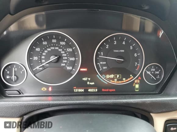 ✅ 2015 BMW 3 Series 328i xDrive • VIN: WBA3B5G59FNS16976 • Лот: 85710995. Опубликован ранее на Copart с пробегом 131 904 миль. Бесплатный доступ к архиву аукционных продаж из США и подробный отчёт об истории автомобиля на DreamBid. Изображение 9.