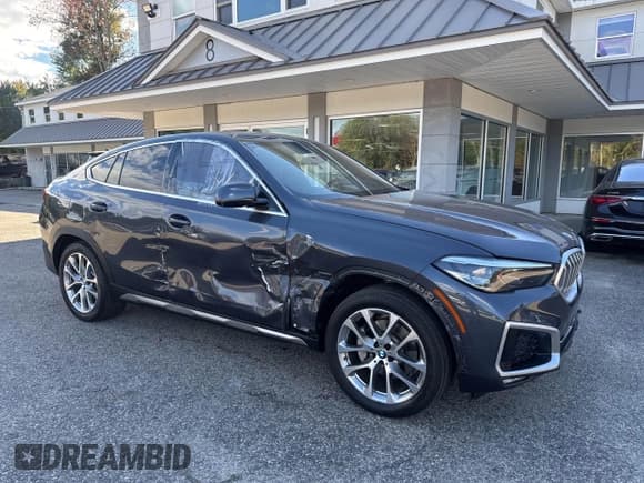 ✅ 2020 BMW X6 sDrive40i • VIN: 5UXCY4C09L9D42959 • Lot: 43327391. Wystawiony na IAAI z przebiegiem 108 751 mil. Bezpłatny archiwum sprzedaży aukcyjnych z USA i szczegółowy raport historii pojazdu na DreamBid. Zdjęcie 1.